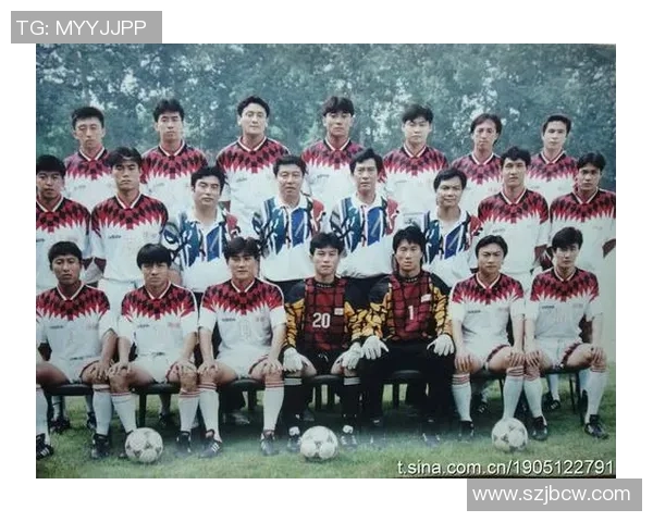 新足球星评聚焦新生代球员成长轨迹与未来发展潜力分析