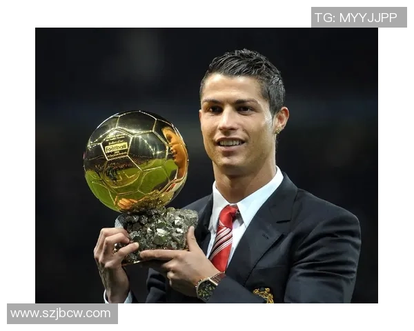 足球四大球星与动物象征的完美融合探讨各自的性格与运动精神 足球四大球星与动物象征的完美融合探讨各自的性格与运动精神